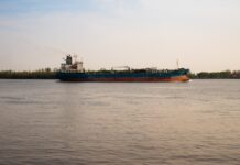 Hidrovía: la Justicia rechazó una presentación de ambientalistas y habilitó una audiencia para avanzar en la licitación