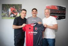 Defensa confirmó el fichaje de Éver Banega y Newell’s incorporó a uno de los delanteros más buscados