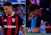 La lesión de Juanfer Quintero que preocupó a River Plate ante Vélez: el gesto que hizo al salir durante el primer tiempo