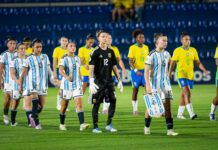 La selección argentina cayó 4-0 ante Brasil en el Sudamericano femenino Sub 20