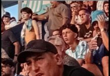 El video de la salvaje agresión de la barra de Racing a un miembro del sector disidente en medio de la platea: “Vinieron a matarme”