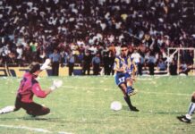 A 30 años de la increíble hazaña de Rosario Central: remontó un 0-4 y logró su primer título internacional