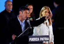 Axel Kicillof convocó a la oposición a plantarse ante el gobierno de Milei y “construir una alternativa” más amplia que el peronismo