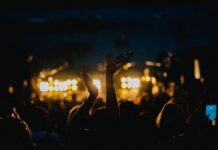 Camping Bariloche anuncia su edición 2026 con Conociendo Rusia, Juana Molina y más