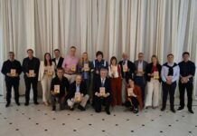 Javier Milei se prepara para firmar el decreto que habilita el aumento de sueldos para sus funcionarios