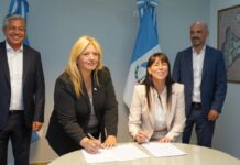 Un gobernador impulsará una versión más estricta de la ley de Ficha Limpia y este año se reactivará el debate