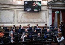 Reforma laboral y Régimen Penal Juvenil: el Gobierno monitorea la última sesión de las extraordinarias en medio de la tensión por las protestas