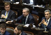 El frente anti-Milei desafía a la avenida del medio: la estrategia de Provincias Unidas y el rol de los dirigentes locales