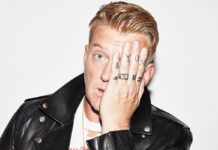 Josh Homme elige 2 canciones para escuchar arriba de una moto