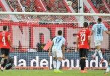 El penal que falló Maravilla Martínez y la llamativa reacción del arquero Rey en el clásico Independiente-Racing