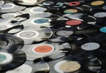 Cómo una de las mayores óperas rock de la historia adivinó el lado más oscuro de las redes sociales
