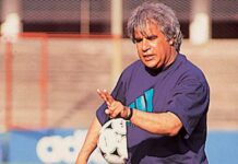 Las arengas más filosas del entrenador argentino que hizo de las charlas técnicas un show de stand up y desesperaba a los rivales