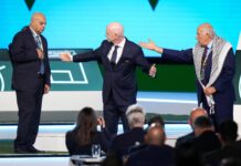 Tenso momento en un Congreso de FIFA: Gianni Infantino intentó reunir a los representantes del fútbol de Palestina e Israel