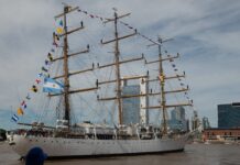 El histórico viaje de la fragata Libertad a Estados Unidos: récord invicto, formación naval y misión diplomática